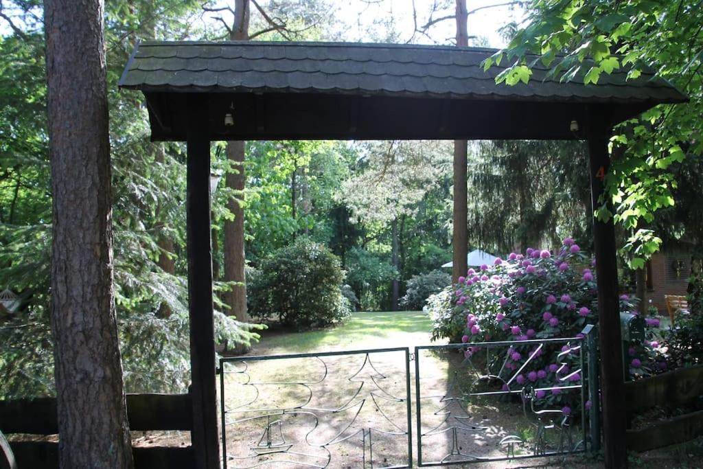 Ferienhaus Am Waldesrand Hatten Exteriör bild